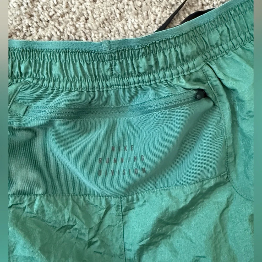 Nike Men's Teal Athletic Shorts